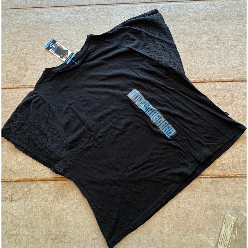 GAP Eyelet Sleeve Top Women's Large‎ Black NWT Flutter Tee Cotton Modal